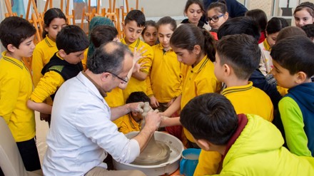 Selçuk Üniversitesi, afetzede çocuklar için birçok etkinlik düzenliyor